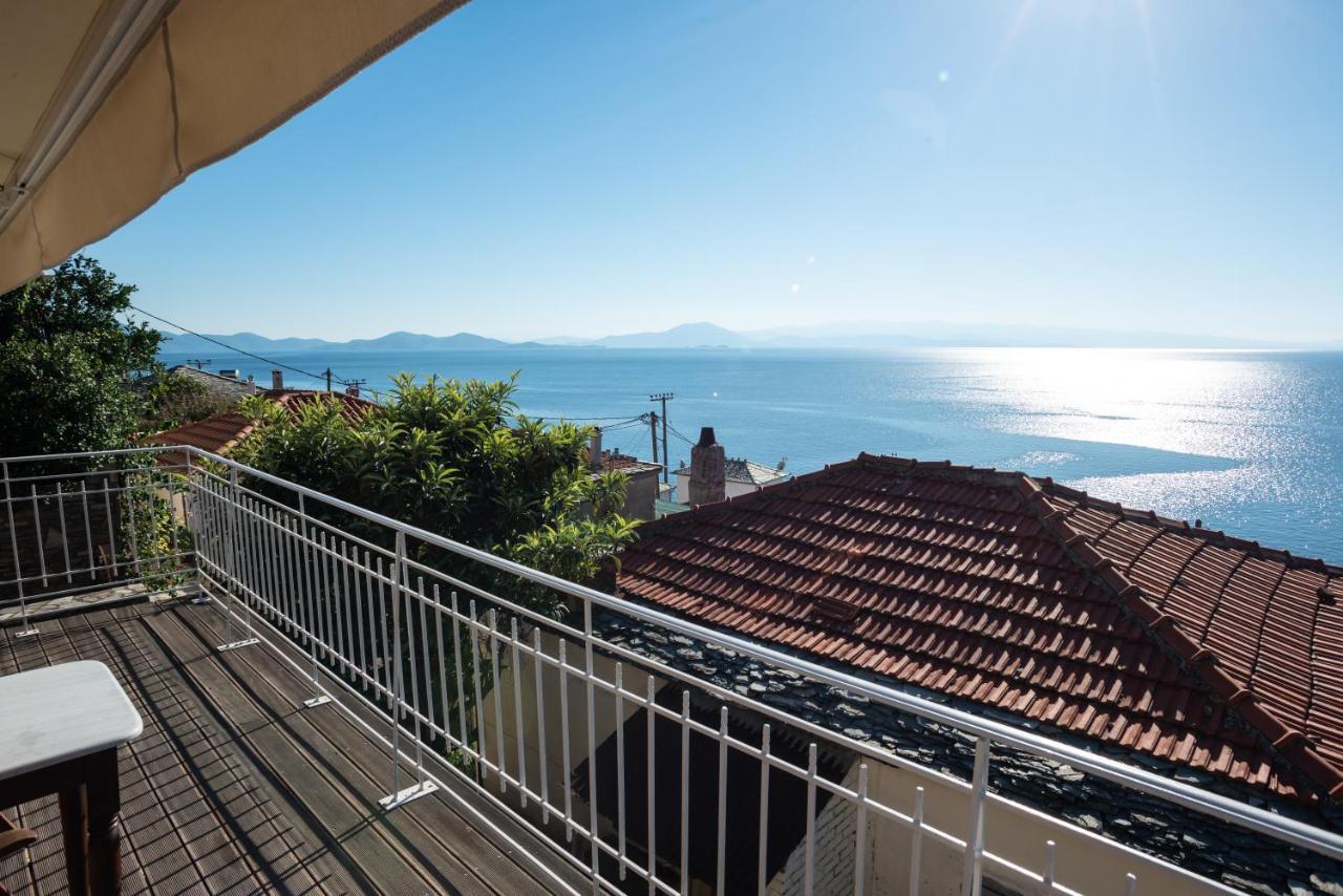 Villa ¨Με Θέα Το Ηλιοβασίλεμα¨ Áfissos Exterior foto